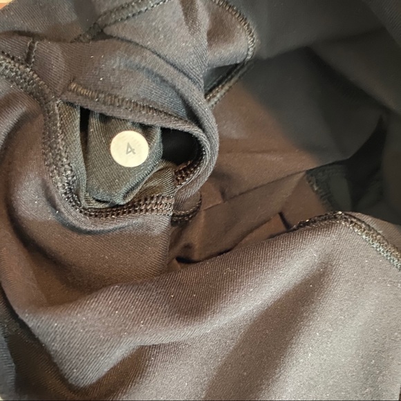 Lululemon Black High Rise Wunder Under Leggings 4 - Picture 9 of 9